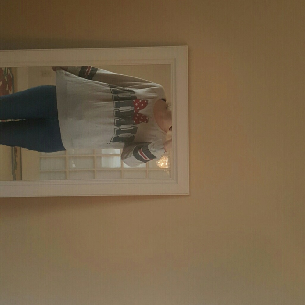 Minnie Pullover - Picture 3 of 3